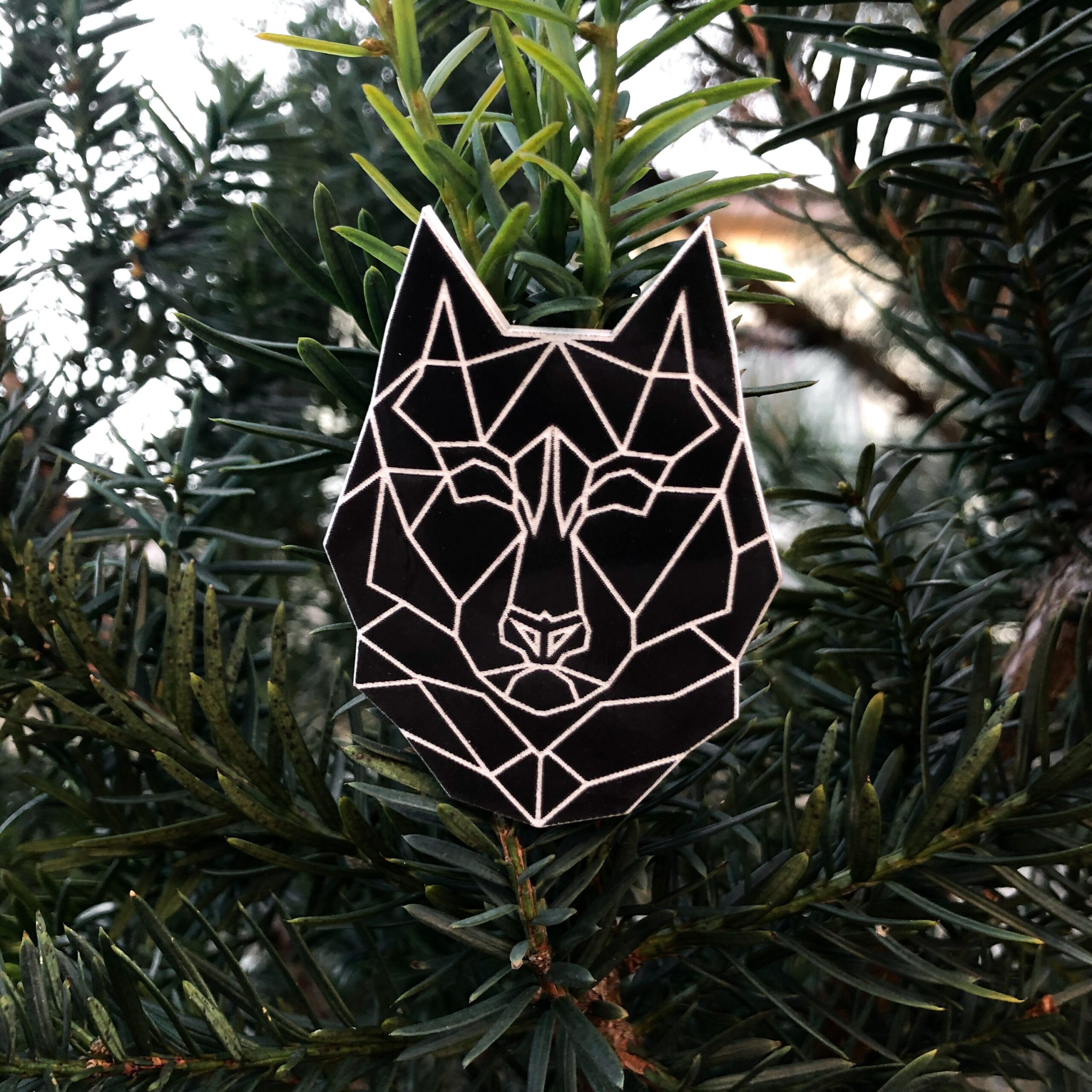 Luminous "Wolf's Head" Brooch, Black